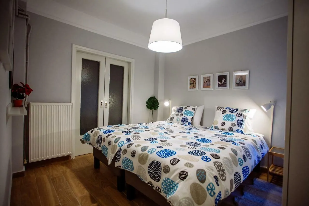 Luxurious & Modern | Walk Everywhere | 5★ Amenities Salonicco Appartamento